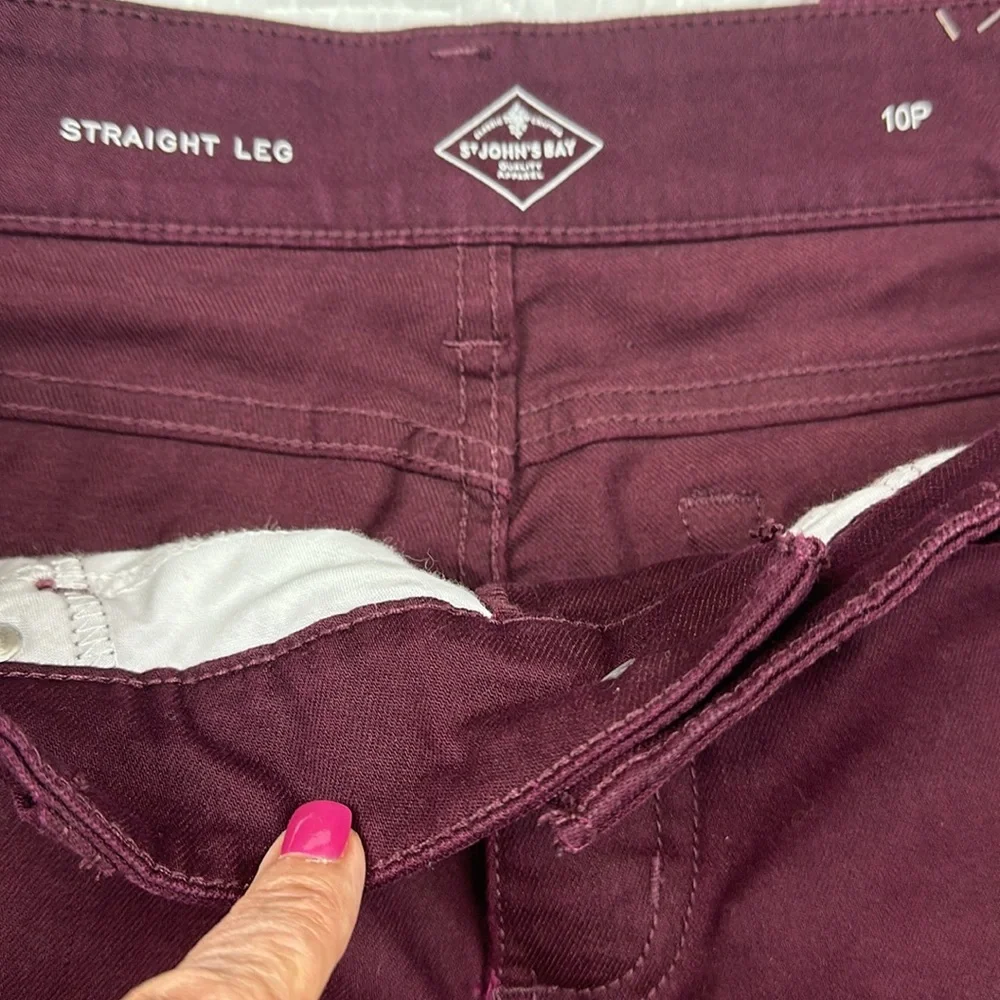 St John’s Bay straight leg Jean burgundy wine Size 10 petite - Picture 6 of 16